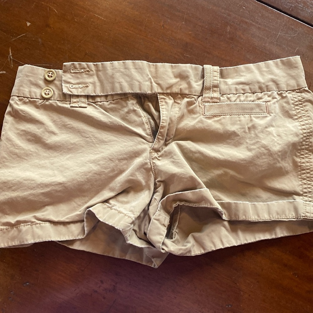 Old Navy shorts size 8 good condition from 2000’s